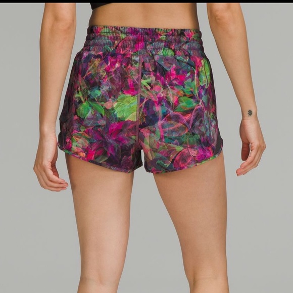 LULULEMON HOTTY HOT HIGH RISE 2.5 - Picture 6 of 6